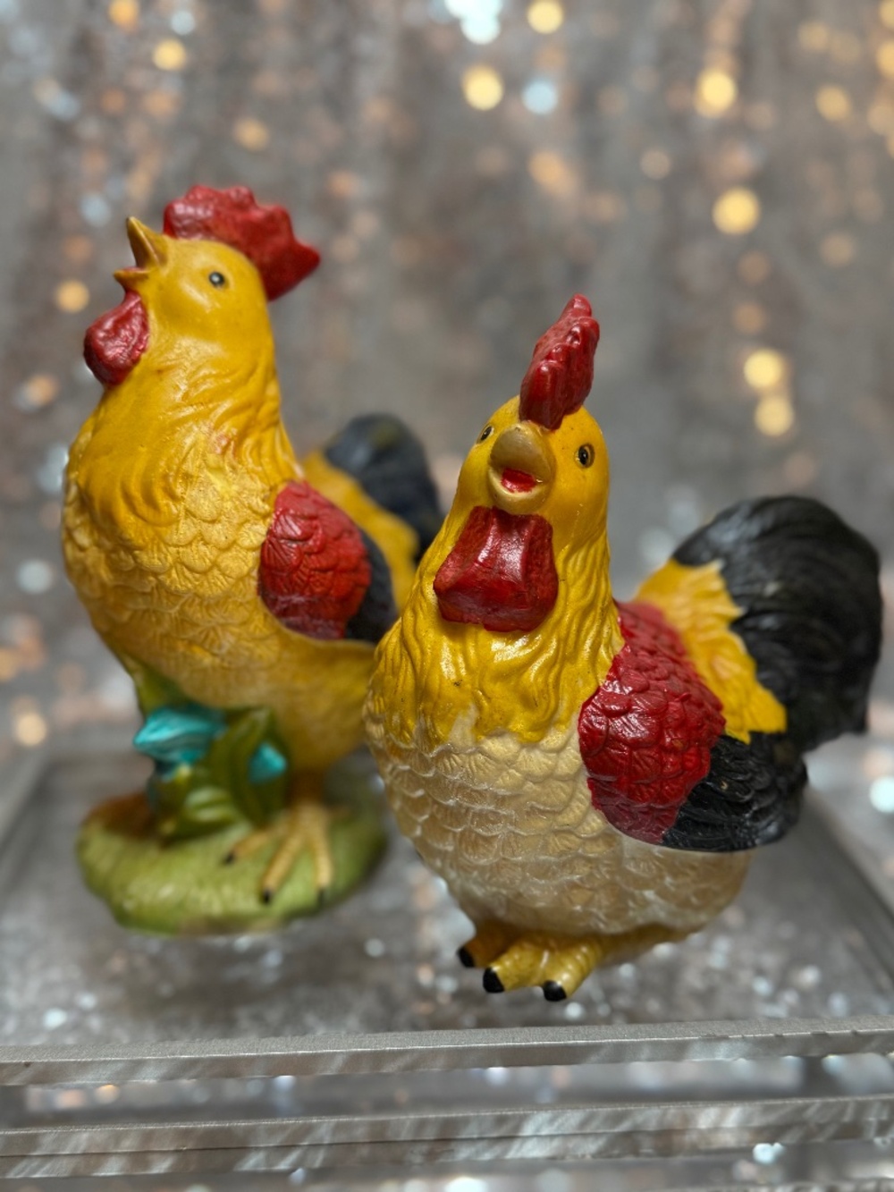 Adorable rooster hen set vintage ceramic chicken